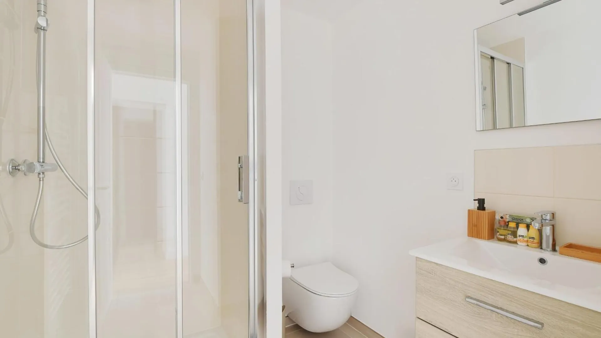 Flexliving - - Fessart *