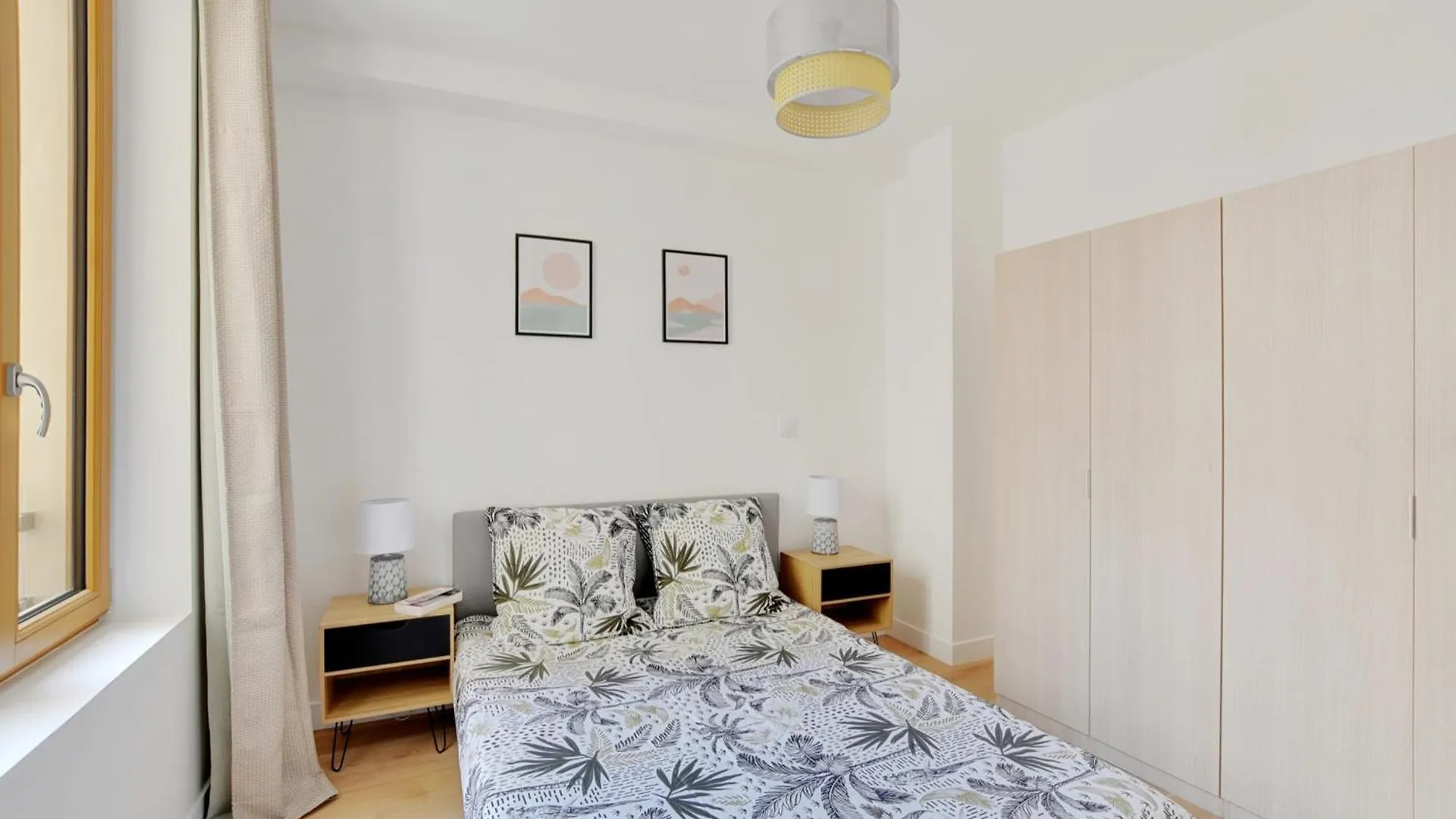 Flexliving - - Fessart * Paris